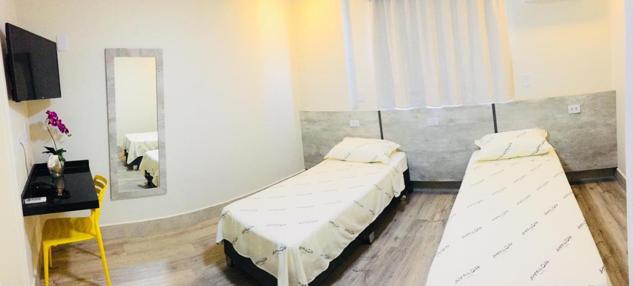 Hotel Avalon Maringa Economico Eksteriør bilde